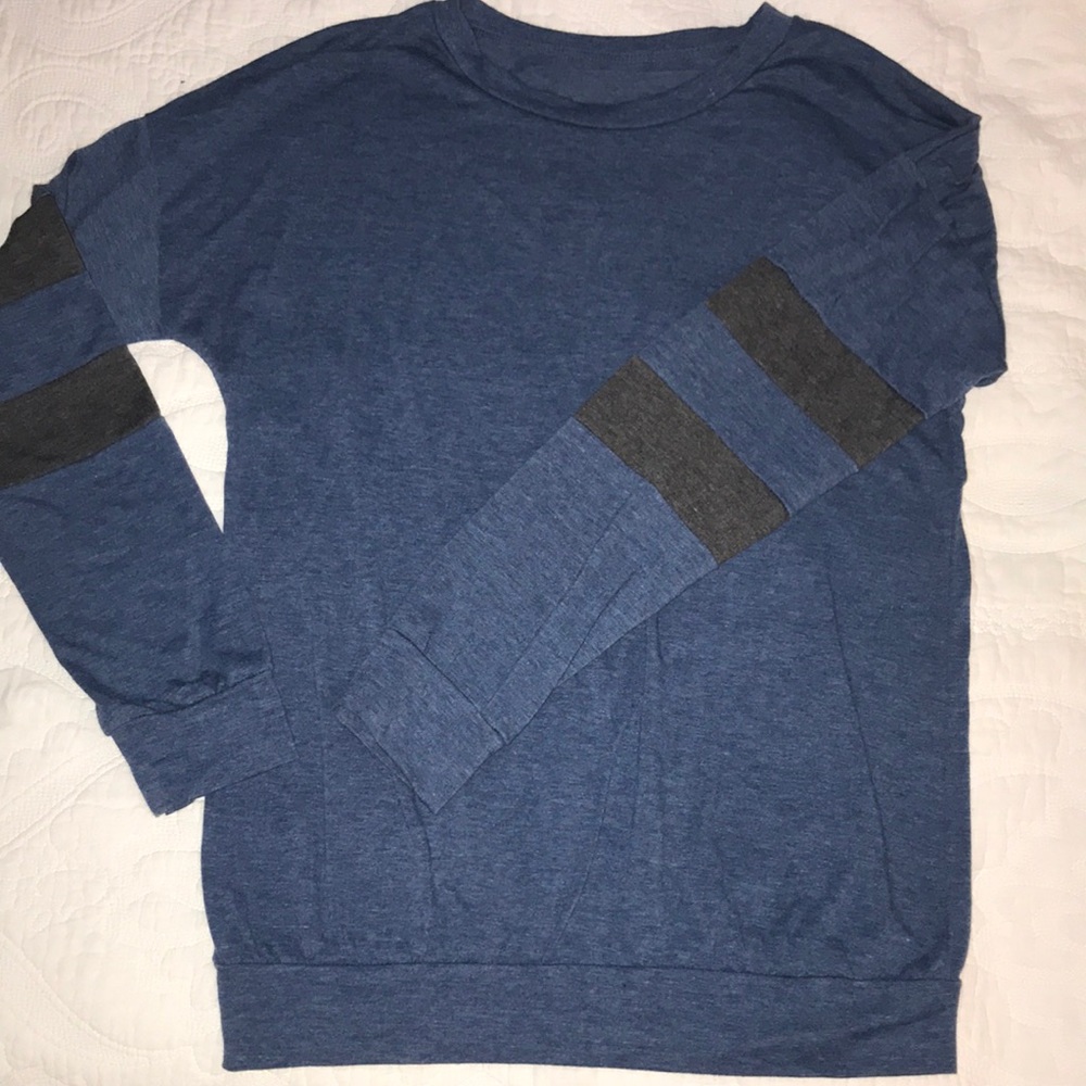 Long sleeve top